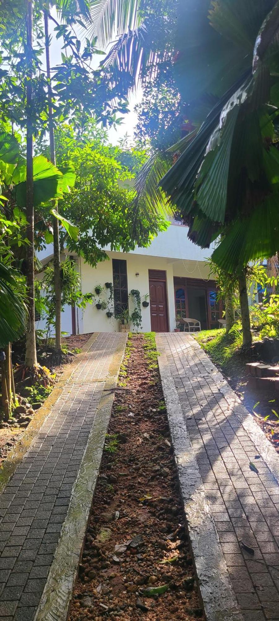 'Kolamba Gedara' Green Apartment Ruwanwella Экстерьер фото